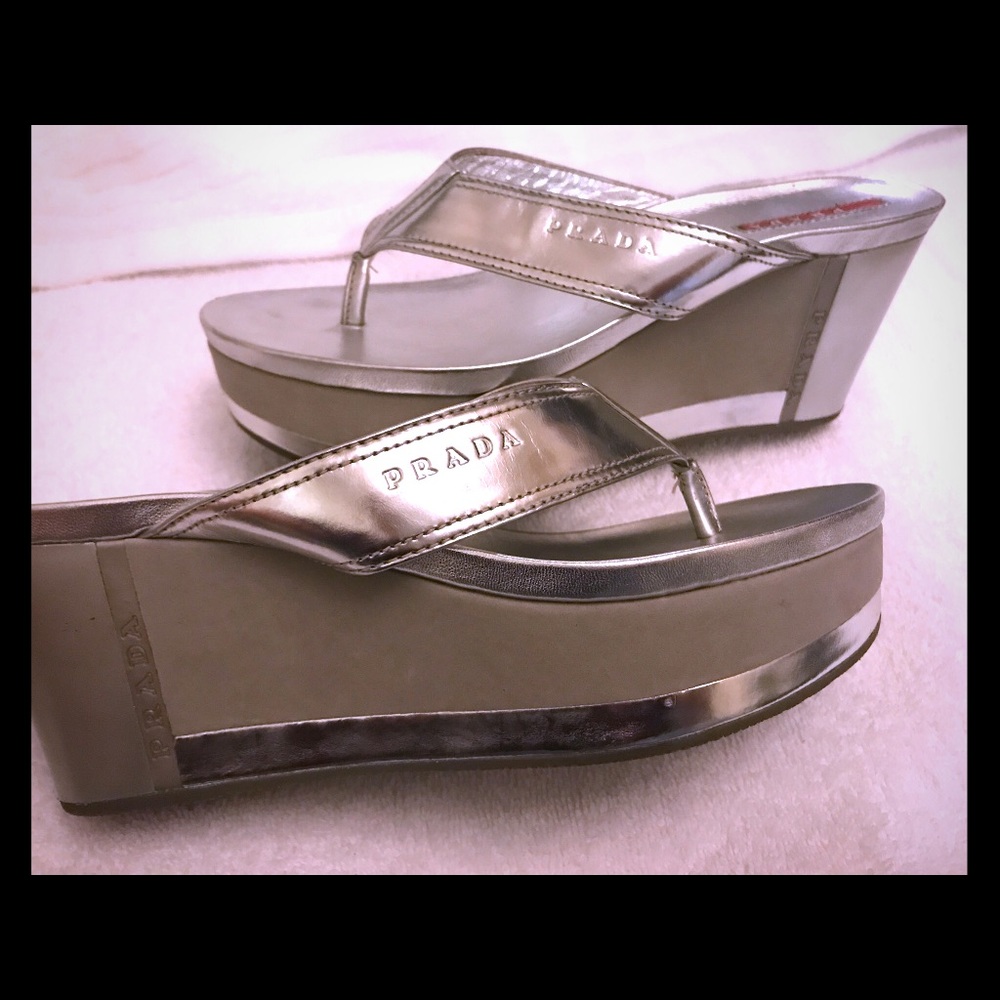 SALE!🎉 Silver beautiful Prada wedge sandals❤️Sz 7